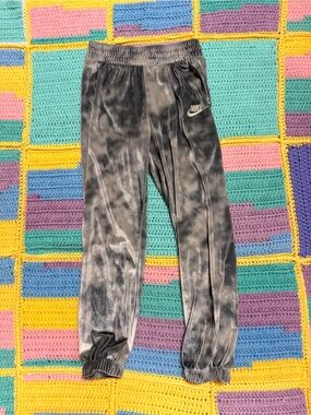 Nike Kids Gray Black Tie-Dye Jogger Sweatpants
